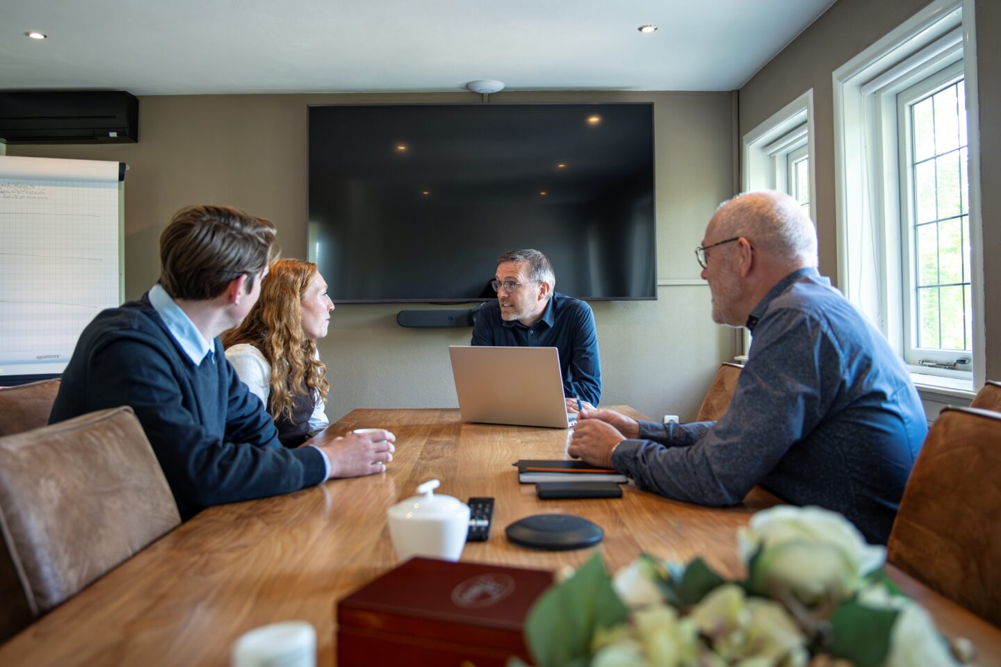 Contractmanager bij het voorbereiden en begeleiden van een aanbesteding